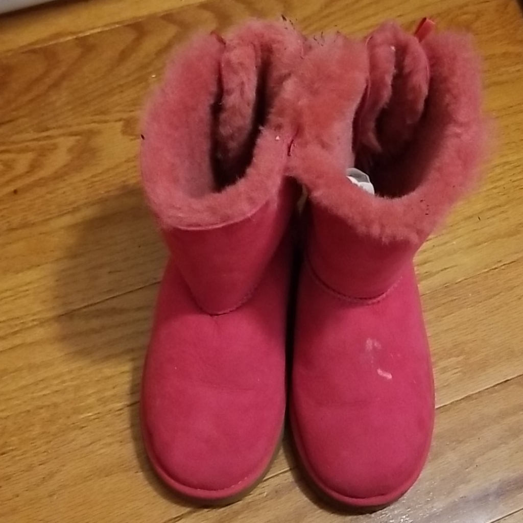 Ugg